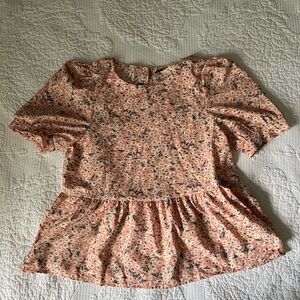 SHEIN Pink Floral Women’s Casual Top Size Small